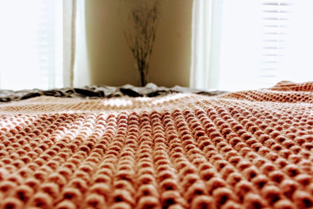 🛌 Top 6 Weighted Blankets on Amazon in 2026 — Full Review & Buyer’s Guide